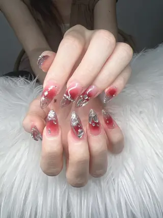 ネイル Lee Nailsのネイルデザイン