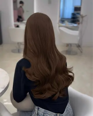 ロング カラー miyuu/ベージュ ブリーチなしWカラーのヘアスタイル