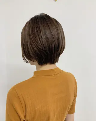 ショート カラー 石井 静のヘアスタイル