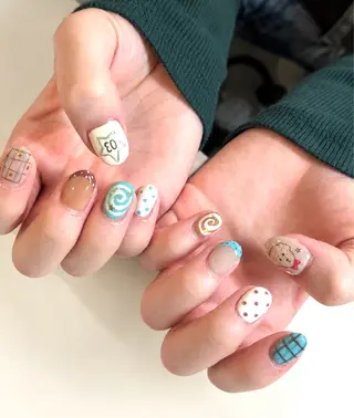 ネイル f. sumireのネイルデザイン