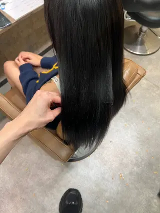 カラー 和久井 琉空のヘアスタイル