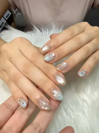 ネイル 佐田 美香のネイルデザイン