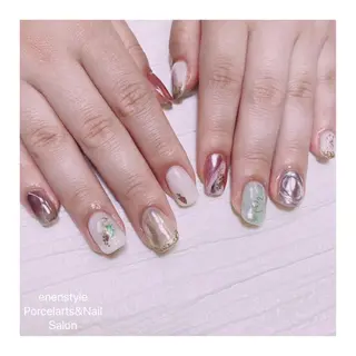 ミディアム ネイル 🐾enen style 🐾のネイルデザイン