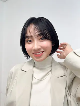 ショート ❄️カラー❄️ Kanakoのヘアスタイル