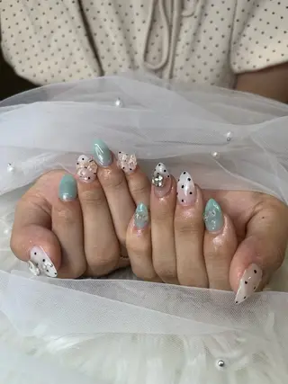 ネイル NiJi Nailsのネイルデザイン