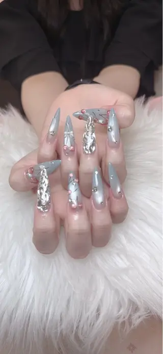 ネイル hue nail1のネイルデザイン