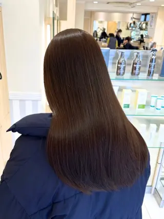 ロング ボブ•ショートカット 草野太一のヘアスタイル