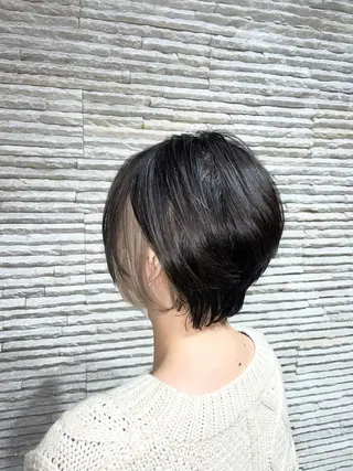 ショート カラー 嶋田 ゆきのヘアスタイル