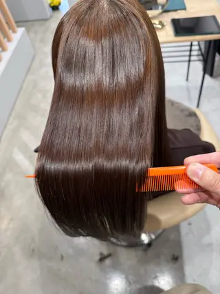 カラー liL hair サトウリョウタのヘアスタイル