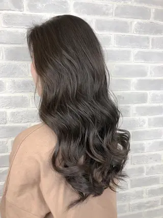 セミロング カラー 【透明感、艶髪】西村 有司のヘアスタイル