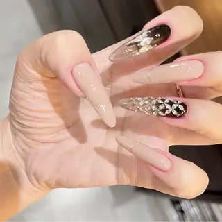 ネイル Your+ nailsalonのネイルデザイン