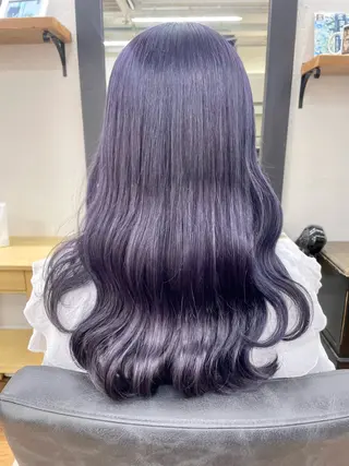 ロング カラー 青木 優歩のヘアスタイル