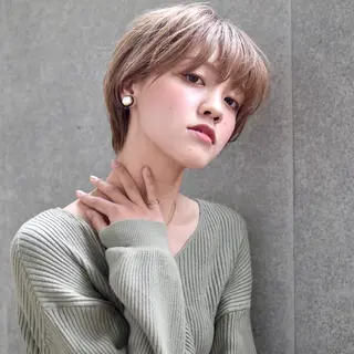 ショート カラー クスノキ ヤスタカのヘアスタイル
