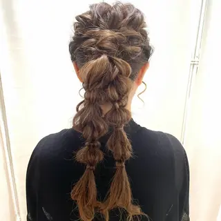 ヘアアレンジ イーチブライト EachBrightのヘアスタイル