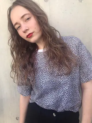 ロング カラー パーマ ヘアアレンジ メンズ キッズ ネイル マツエク・マツパ 🌈髪質改善🉐割✨ 🌻“ever”🌻のヘアスタイル