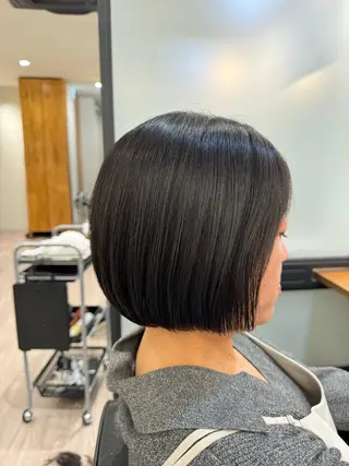 ショート 大船🫧ボブ・レイヤ ー・メンズ持田樹のヘアスタイル