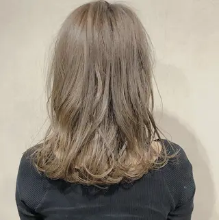 カラー 佐々岡 亮介のヘアスタイル