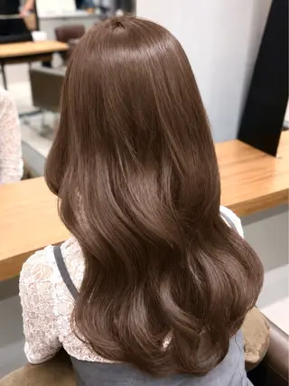 ロング カラー girly上品ヘア 🎀／ベージュikuのヘアスタイル