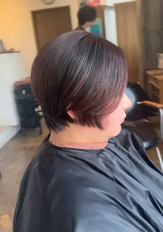 ショート 艶カラー 🩵NATSUKIのヘアスタイル