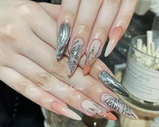 ネイル One Plus Nail Salonのネイルデザイン
