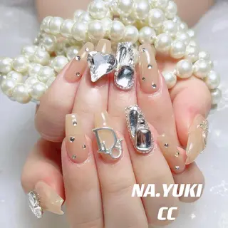 ネイル YUKI 💗 渋谷店のネイルデザイン