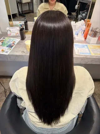ロング 内川 楓子のヘアスタイル