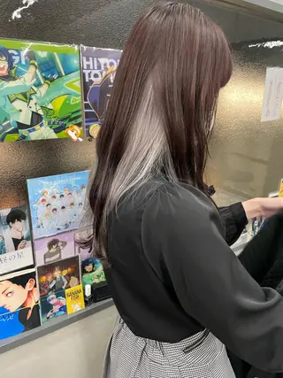 ミディアム カラー インナーカラー 推し ブリーチ 髪質改善のヘアスタイル