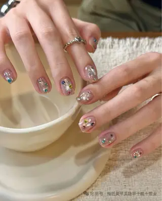 ネイル Nami Nail  サロンのネイルデザイン