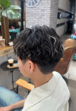 ショート カラー パーマ メンズ メンズ特化美容師/ スチャスティニーのヘアスタイル