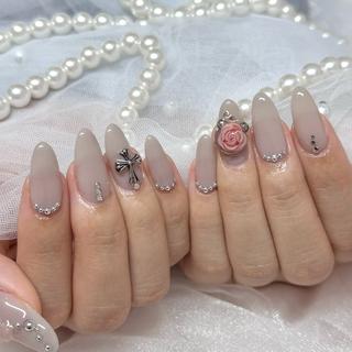 ネイル Nailsalon MeMe YUMIのネイルデザイン