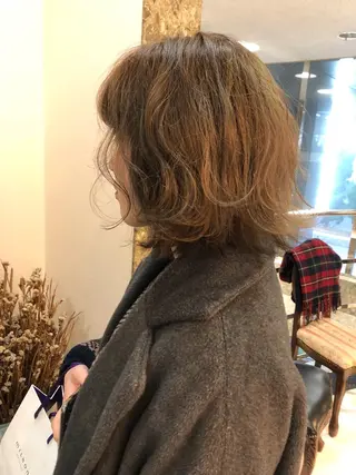 ミディアム カラー Pia ツボイ ケイタのヘアスタイル