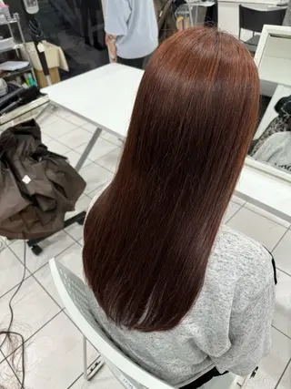 セミロング 佐藤 幸菜のヘアスタイル