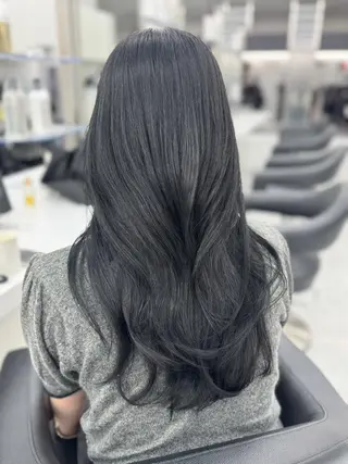 カラー 🌸春の暗髪カラー 🌸透明感ヘアのヘアスタイル