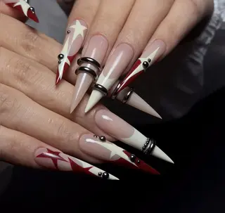 ネイル Pure&Rich Nailのネイルデザイン