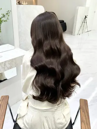 ロング カラー 艶髪ヘア🤍/ 透明感himiのヘアスタイル