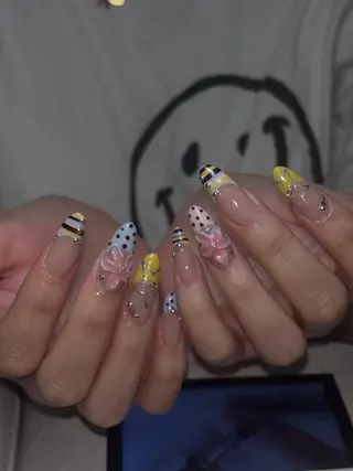 ネイル HITOMI まおのネイルデザイン