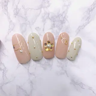 ネイル mio 🐩のマツエク・マツパデザイン
