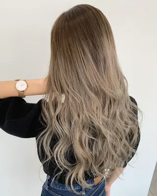 ロング 山田 絵里菜のヘアスタイル