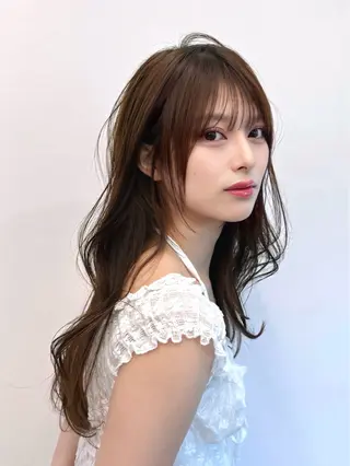 ロング けんけん cachecacheのヘアスタイル