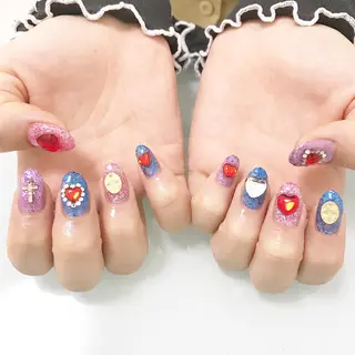 ネイル 板垣 綾乃のネイルデザイン