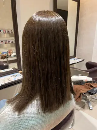 カラー 永瀬 恵のヘアスタイル