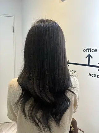 カラー 吉井 愛陽のヘアスタイル
