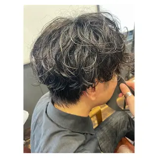 ショート パーマ メンズ くるくるパーマ aikoのヘアスタイル