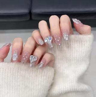 ネイル エリ🫧 nail池袋東口のネイルデザイン