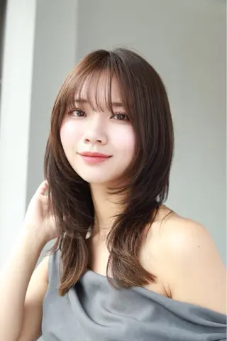 セミロング カラー 橋本 侑香のヘアスタイル