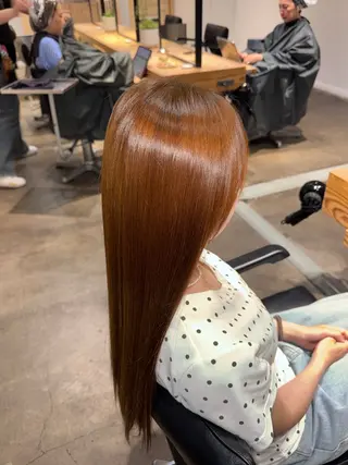 カラー ホリウチ リオのヘアスタイル