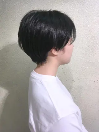 ショート ヨナイ チヒロのヘアスタイル