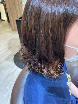 ミディアム パーマ 佐藤 睦月のヘアスタイル
