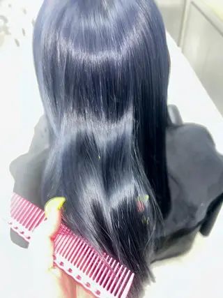 カラー Akari🧬レイヤ ー/ハイトーン/天神のヘアスタイル