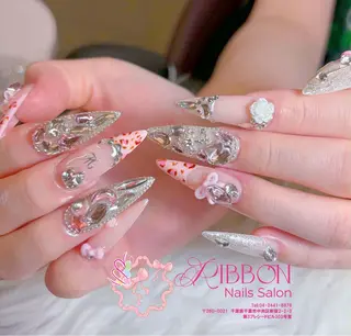 ネイル Luna ri..のネイルデザイン